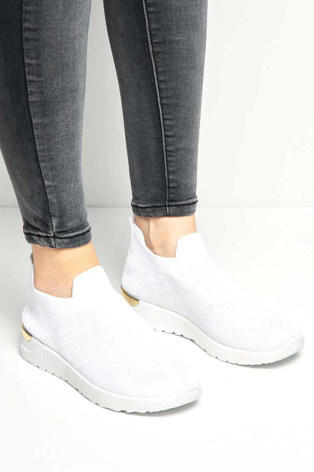 Chelsey Slip On Trainers in White