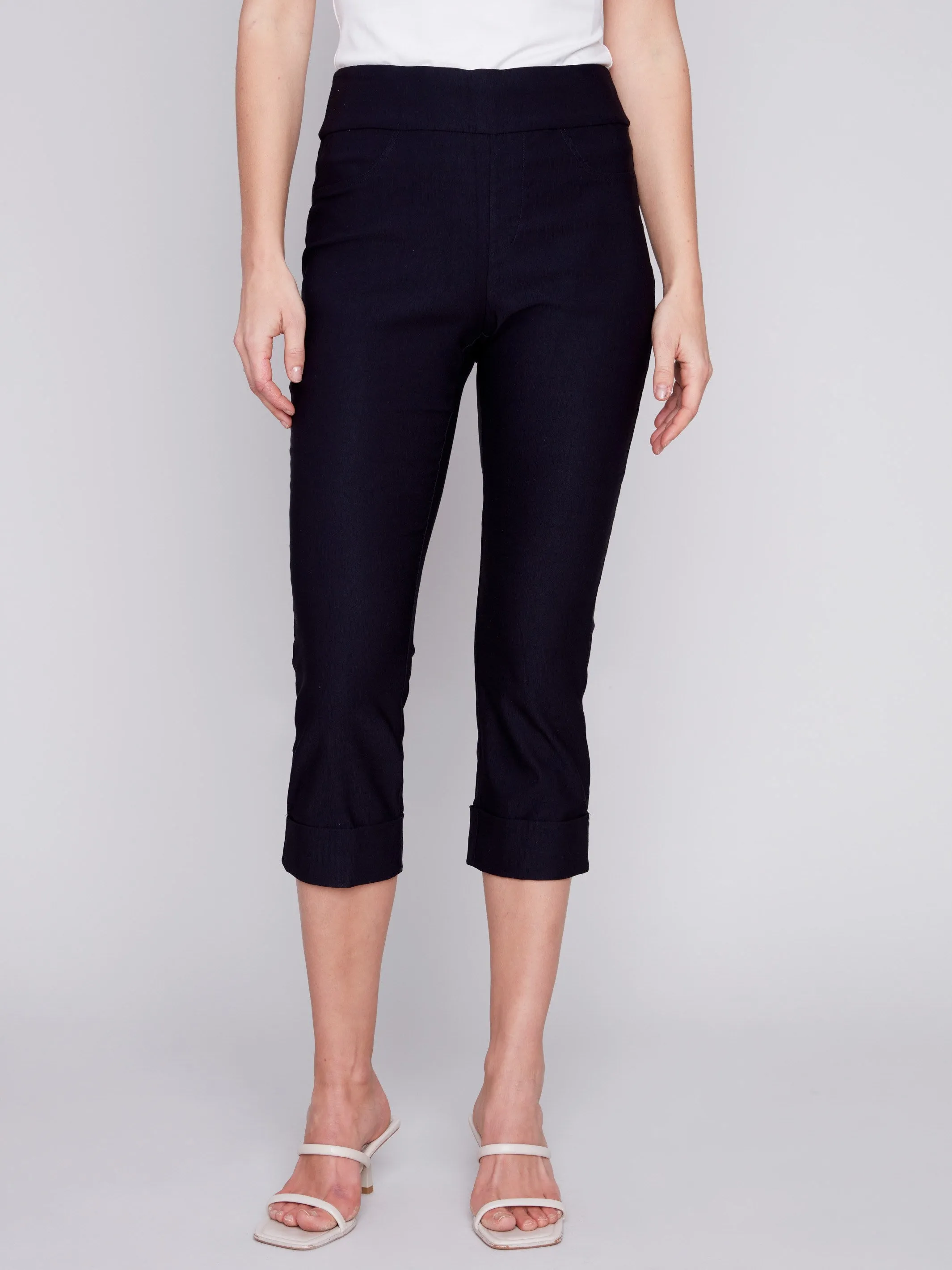 Stretch Pull-On Capri Pants - Black